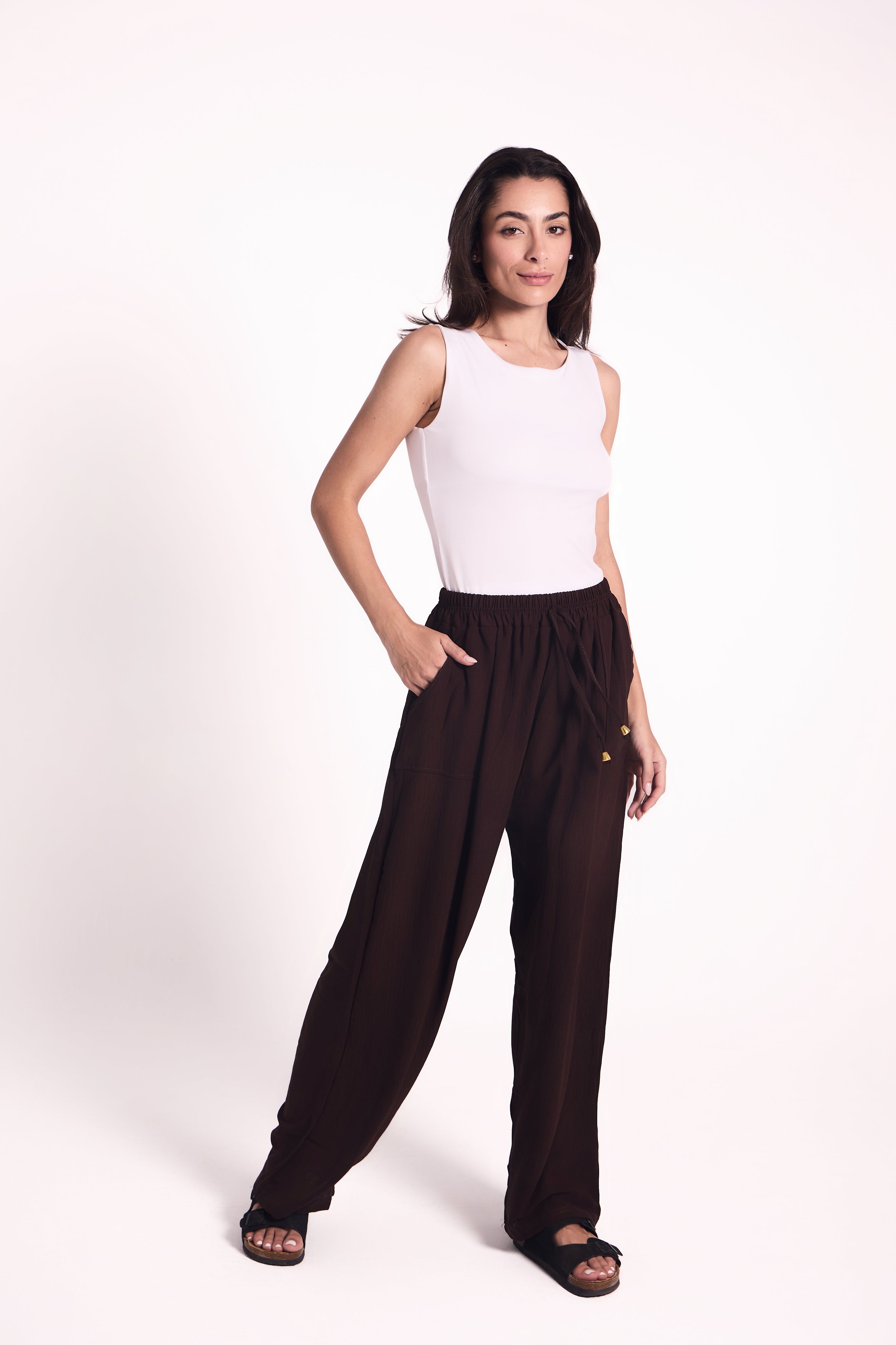 Wide-Leg Pants : Material: CY