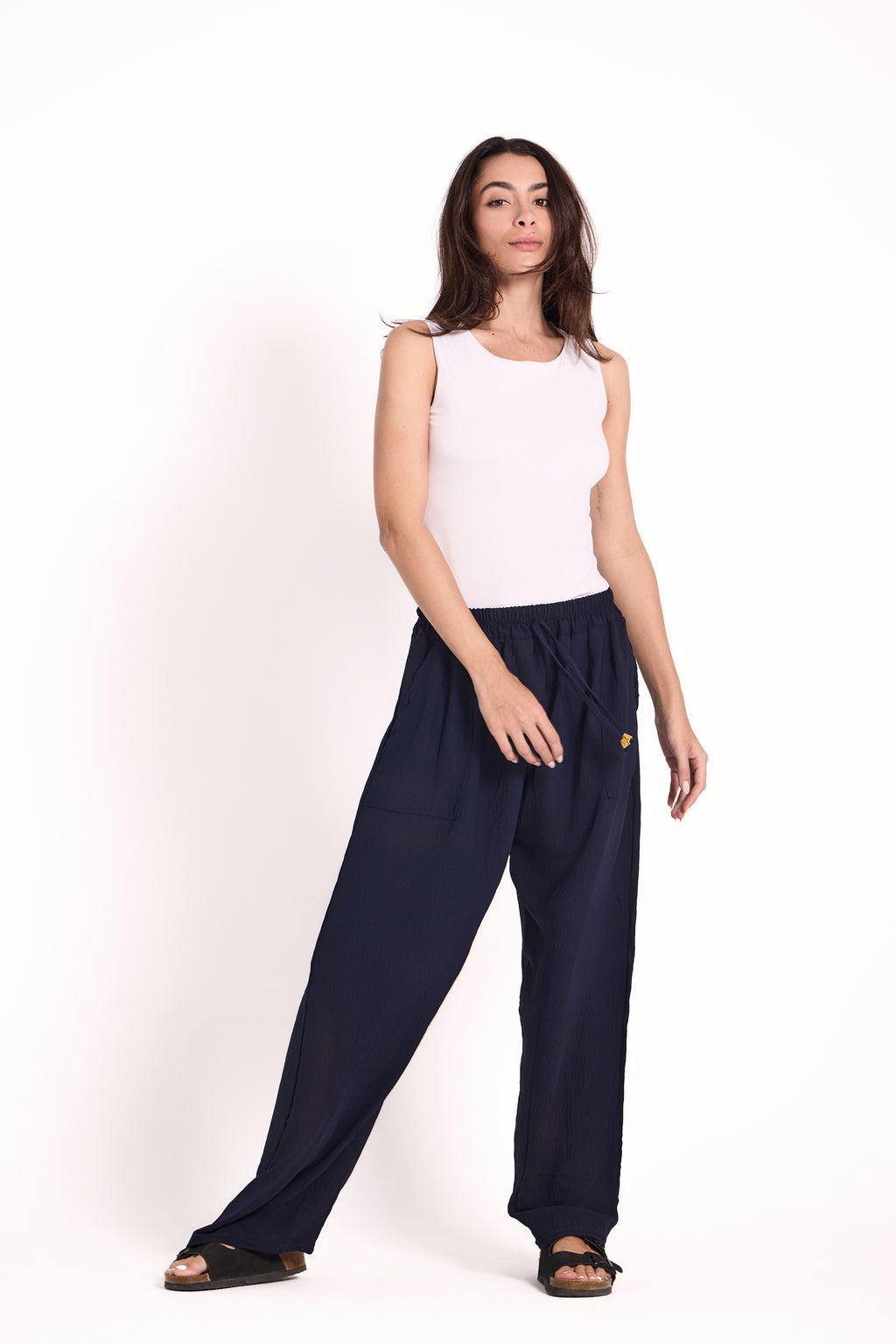 Wide-Leg Pants : Material: CY
