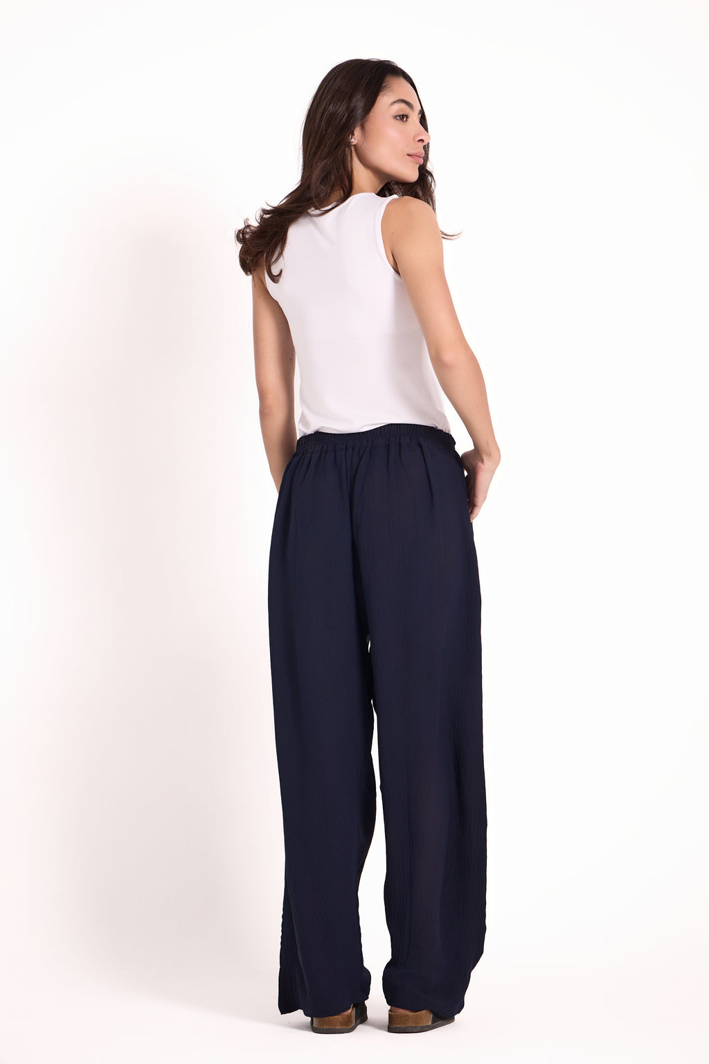 Wide-Leg Pants : Material: CY