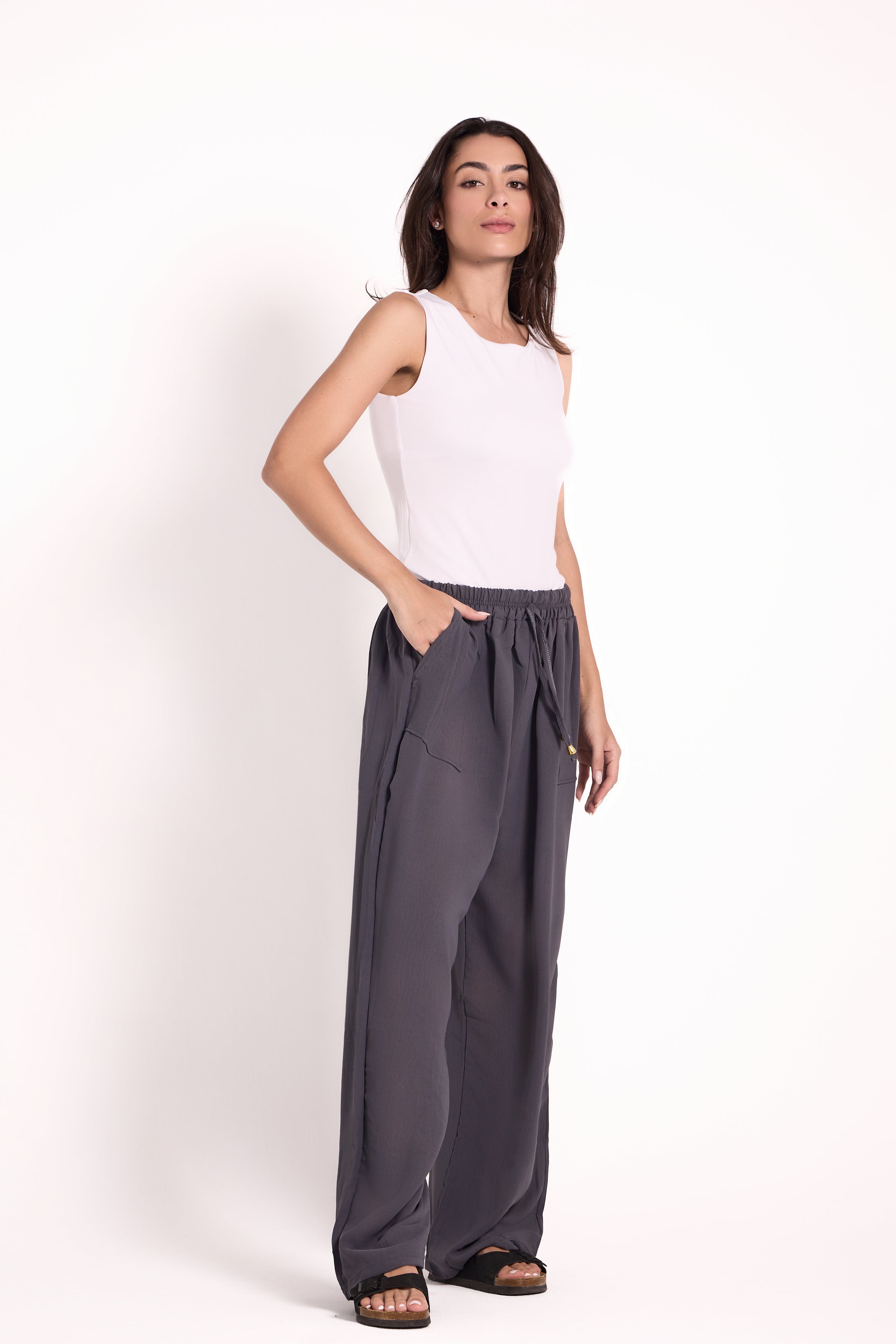Wide-Leg Pants : Material: CY