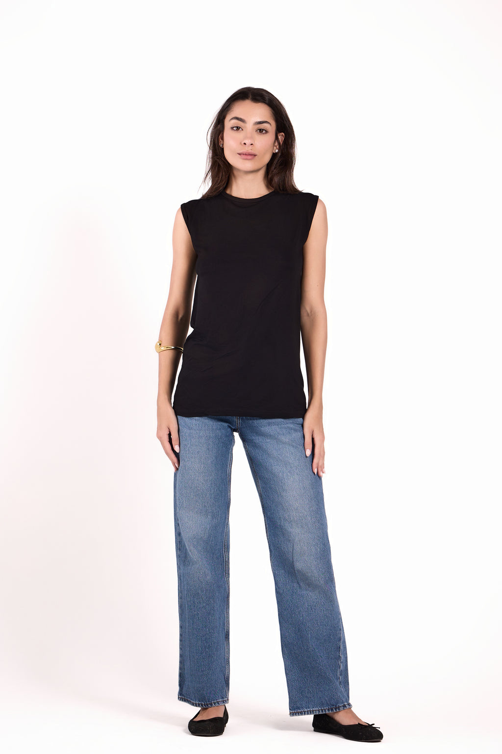 Sleeveless Crew Neck Top Material: Viscose Blend