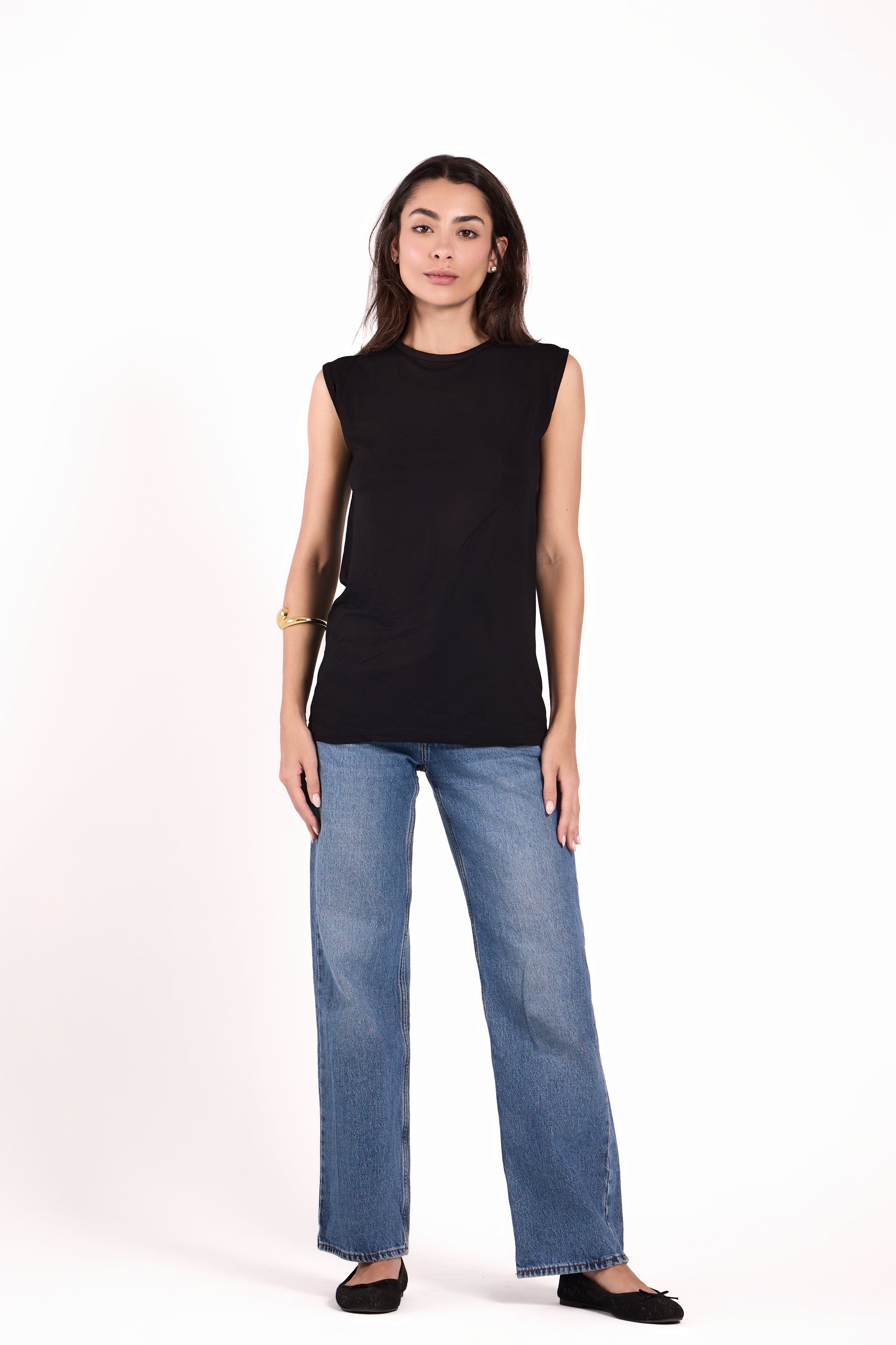 Sleeveless Crew Neck Top Material: Viscose Blend