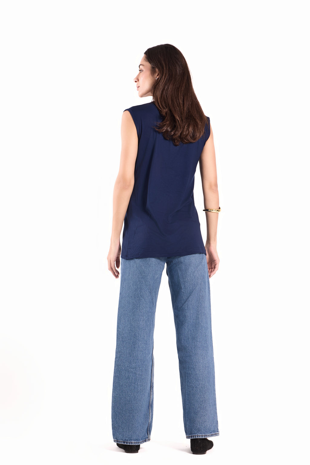 Sleeveless Crew Neck Top Material: Viscose Blend