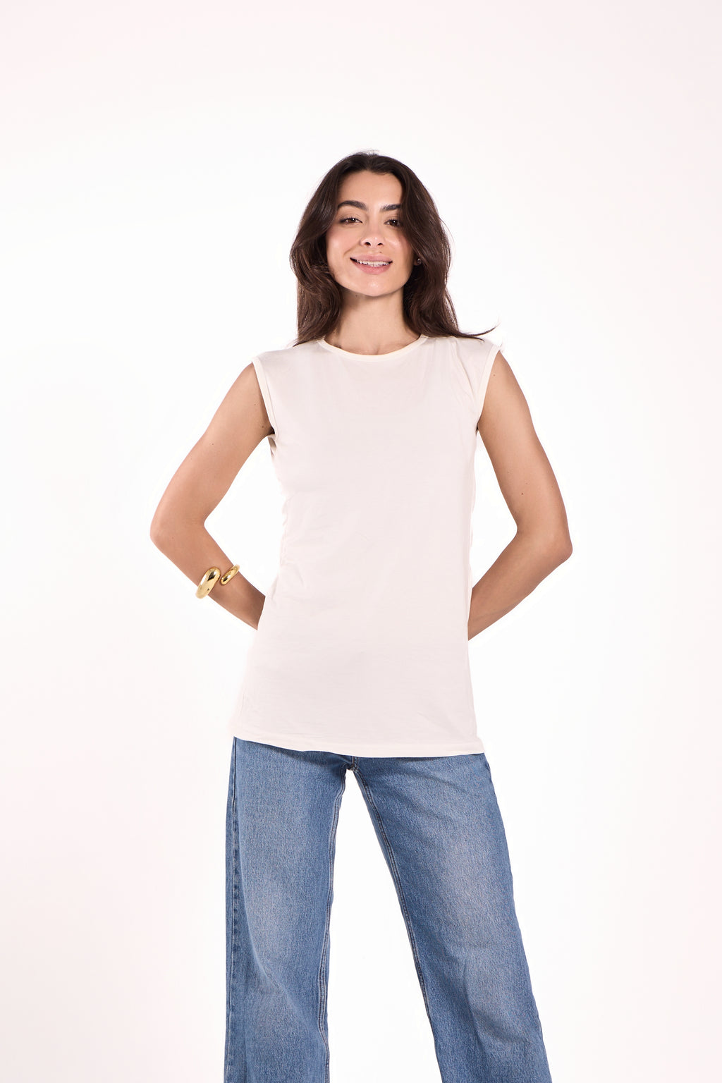 Sleeveless Crew Neck Top Material: Viscose Blend