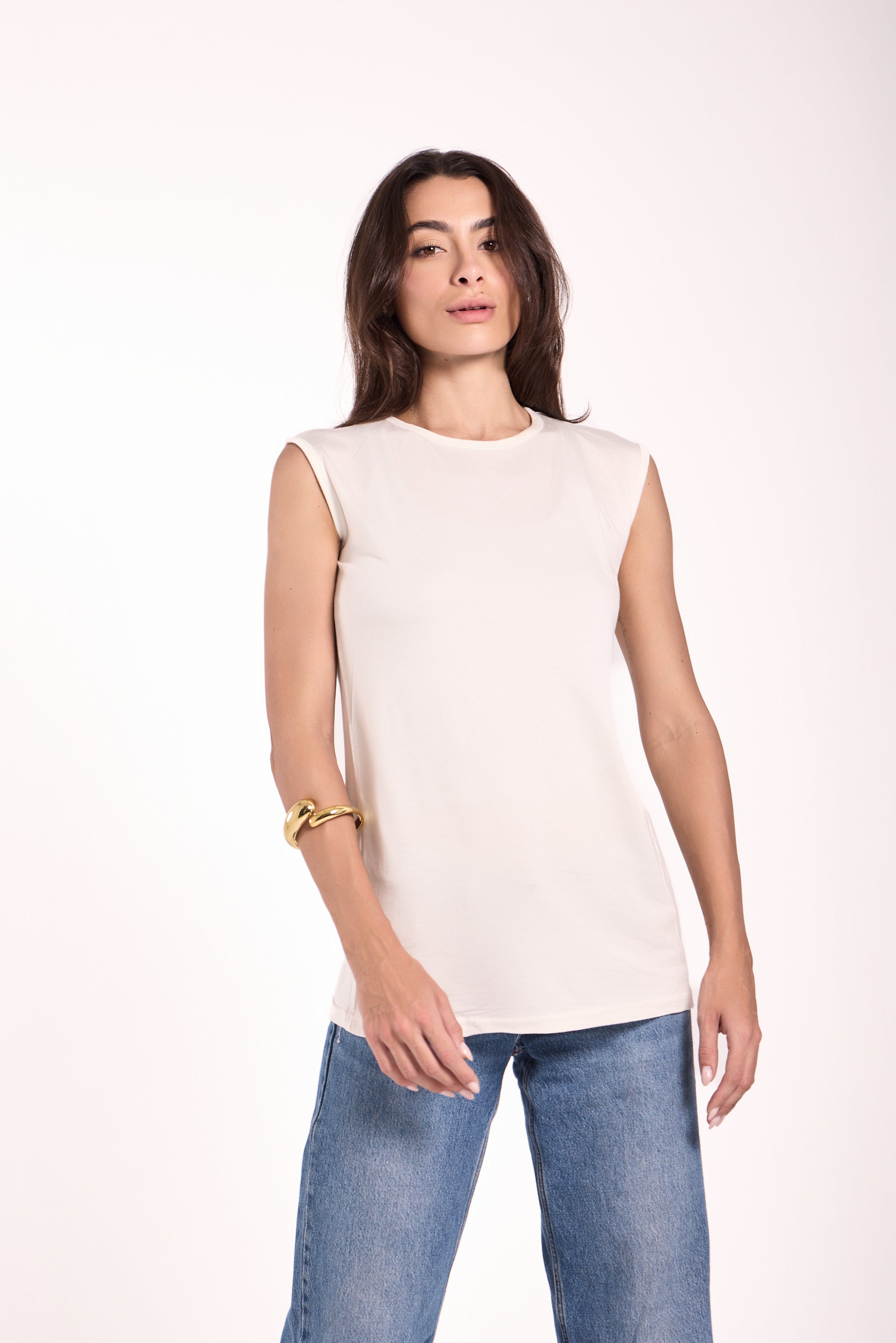 Sleeveless Crew Neck Top Material: Viscose Blend
