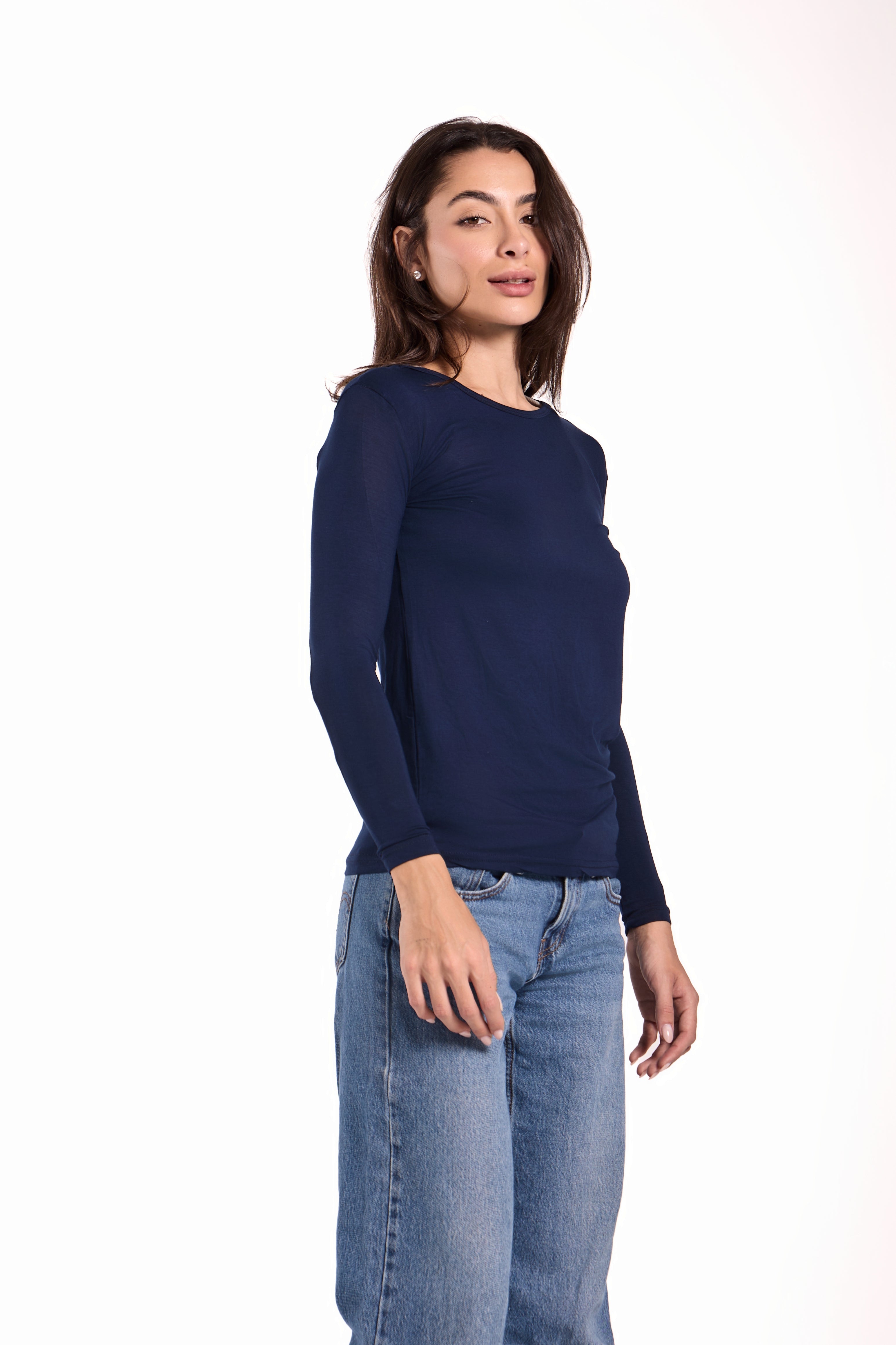 Basic Top Round Neck Full Sleeves -Material: Viscose Blend