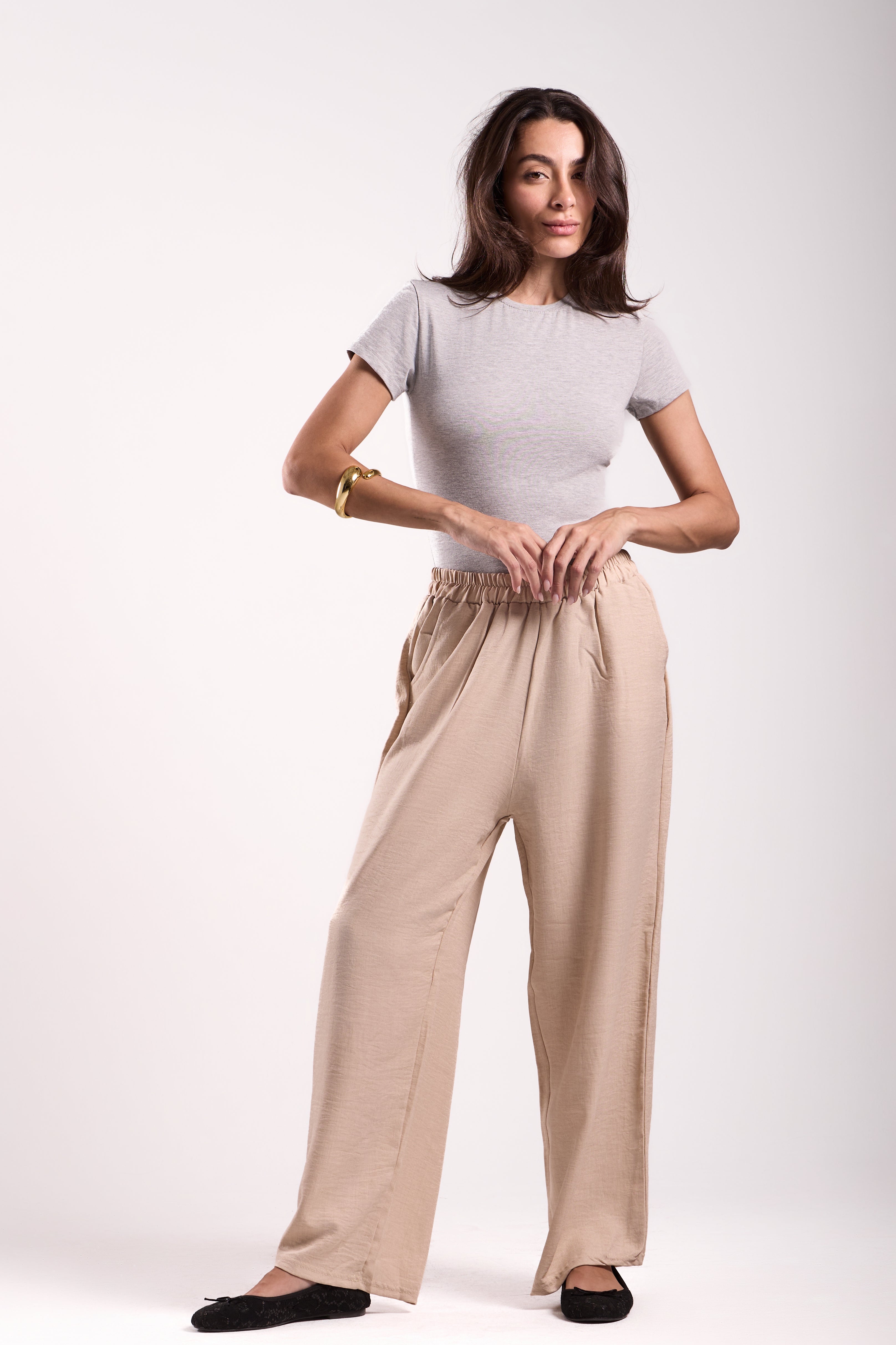 Wide-Leg Pants : Material: linen