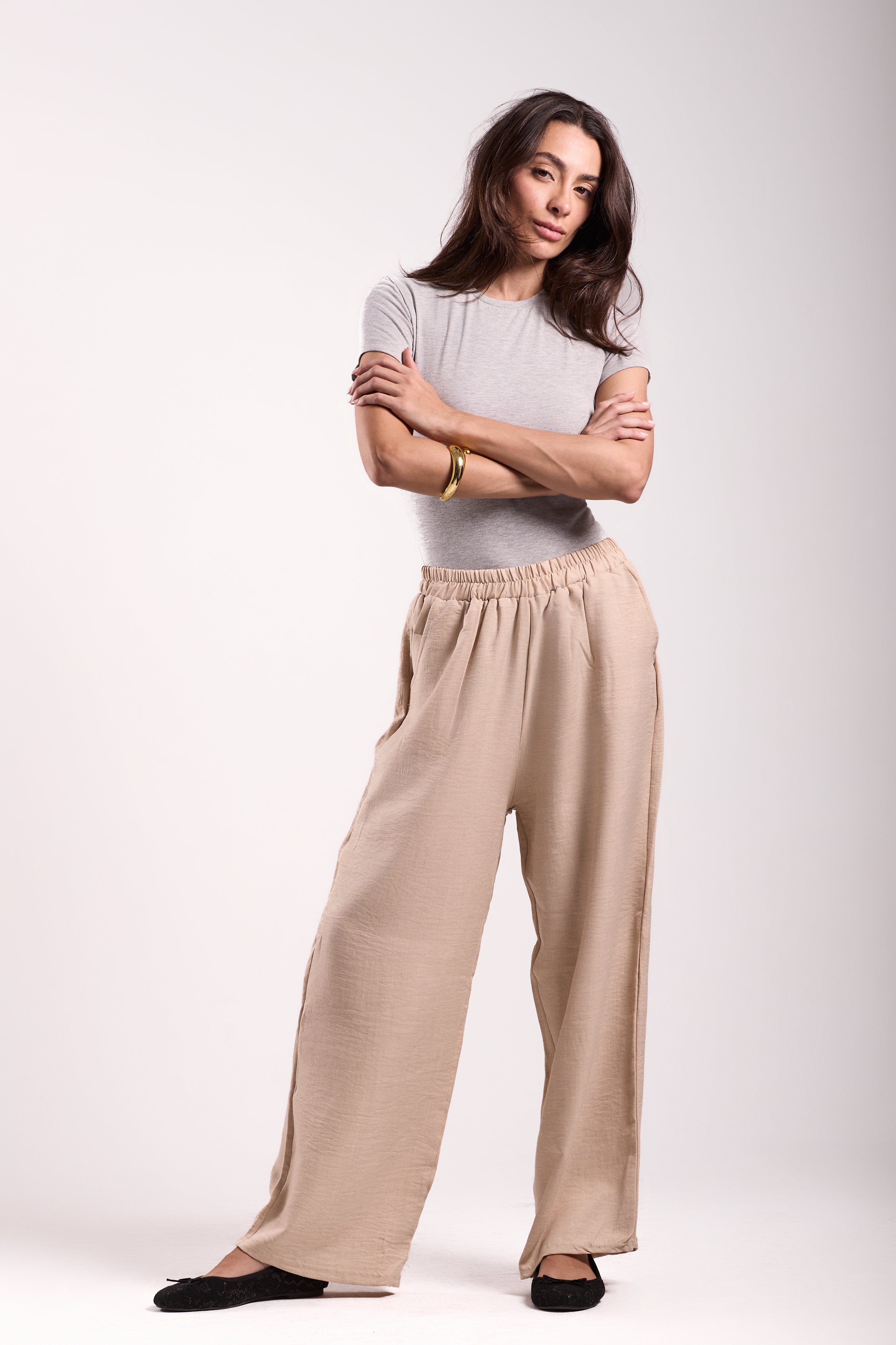 Wide-Leg Pants : Material: linen