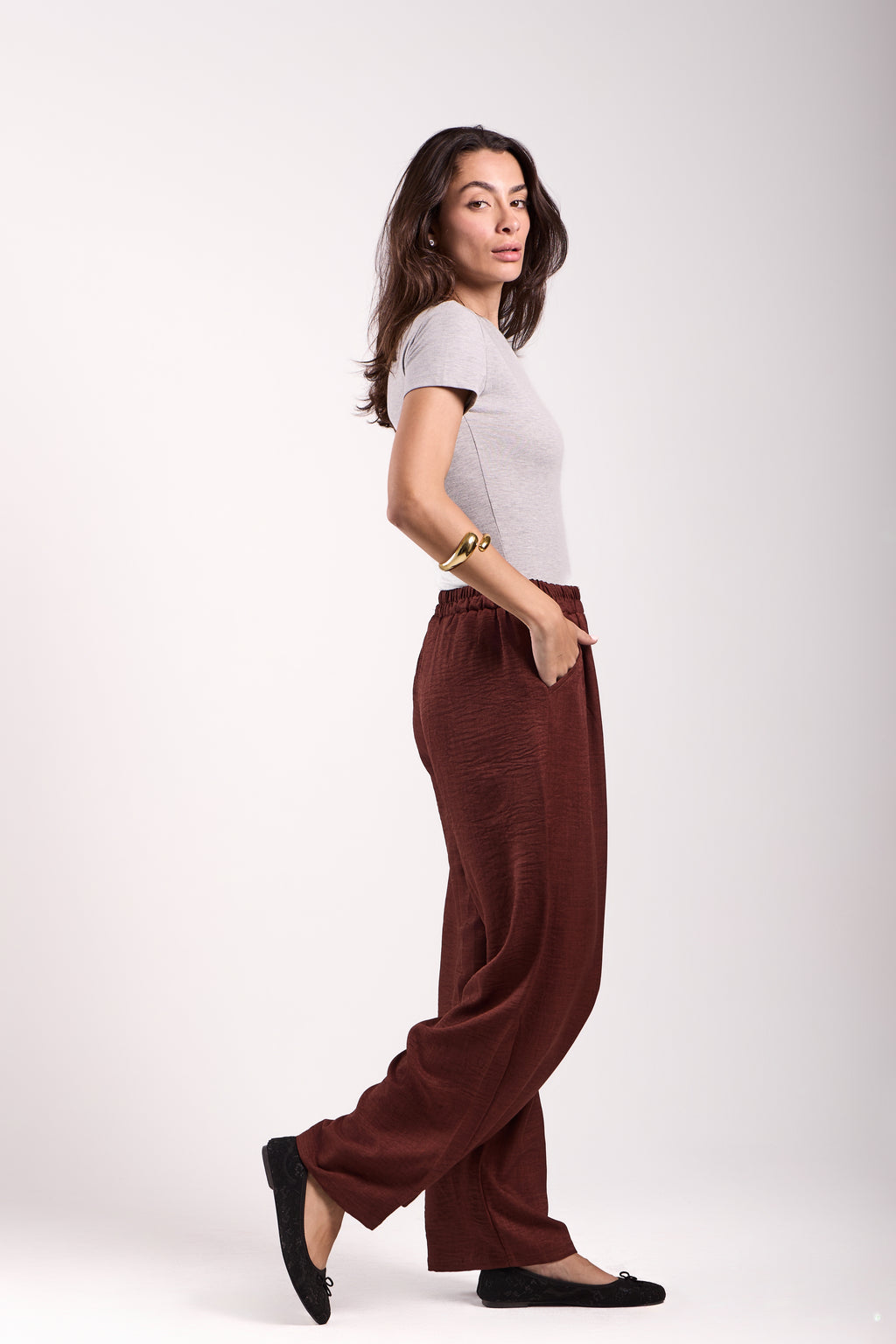 Wide-Leg Pants : Material: linen