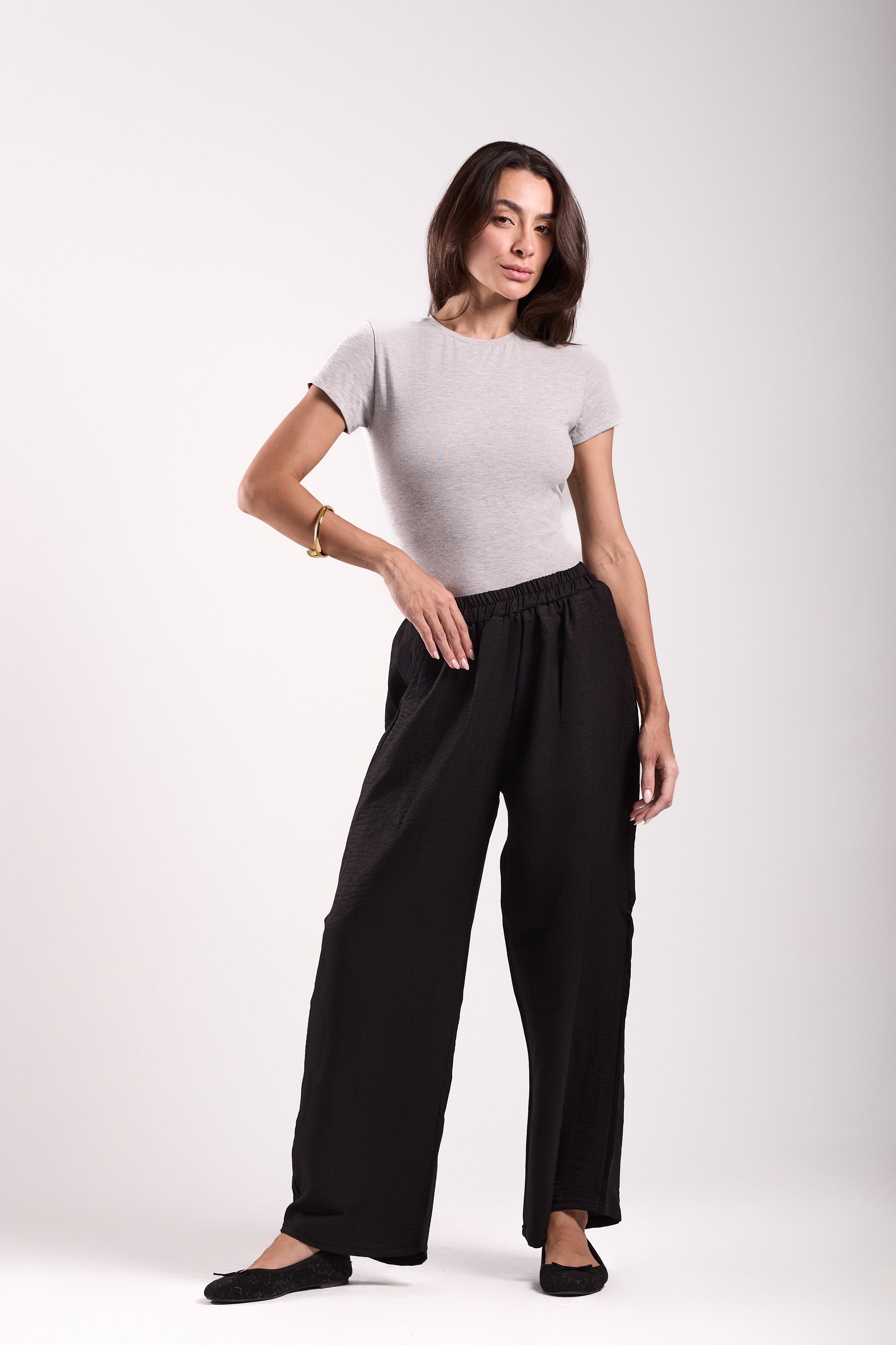 Wide-Leg Pants : Material: linen