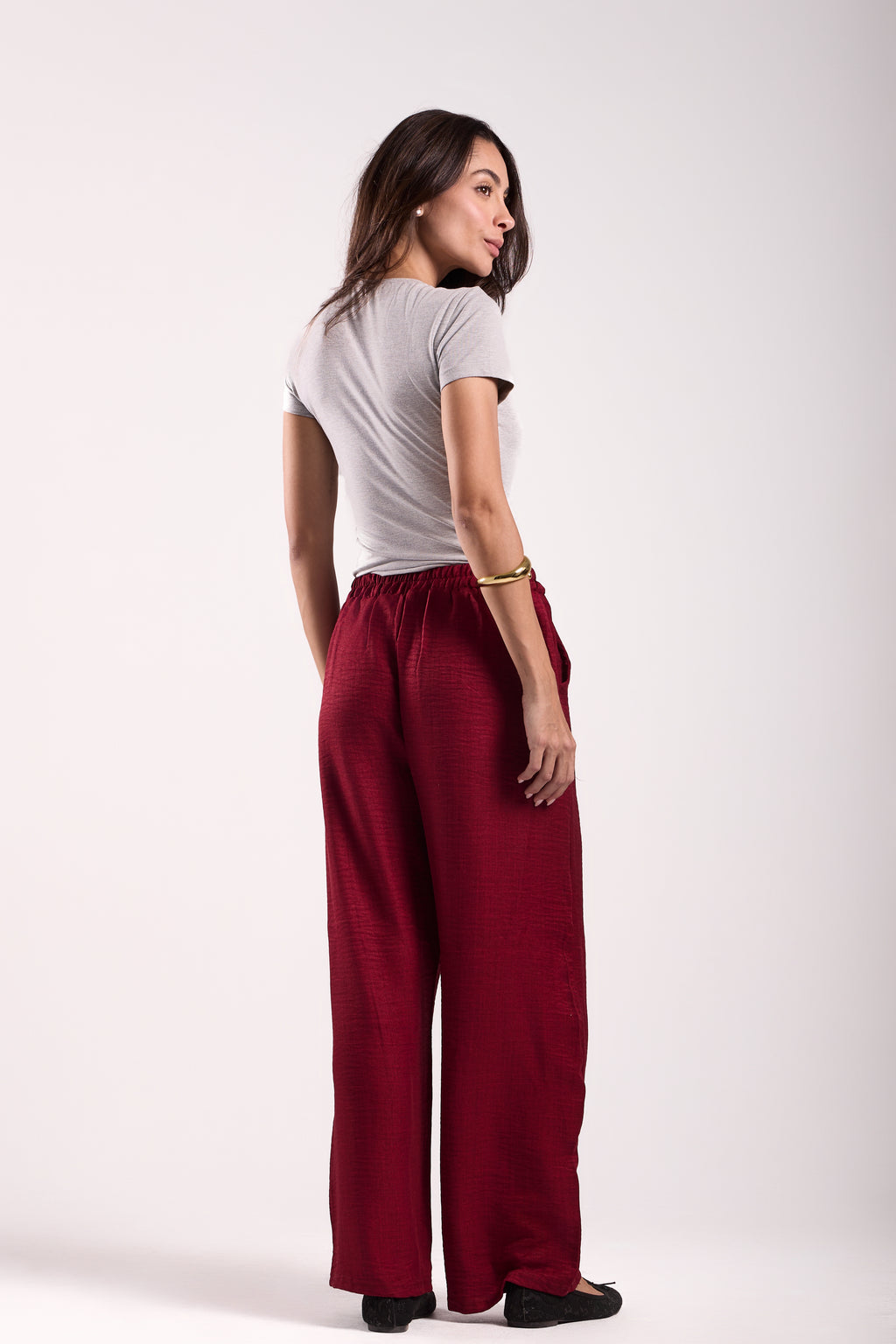 Wide-Leg Pants : Material: linen