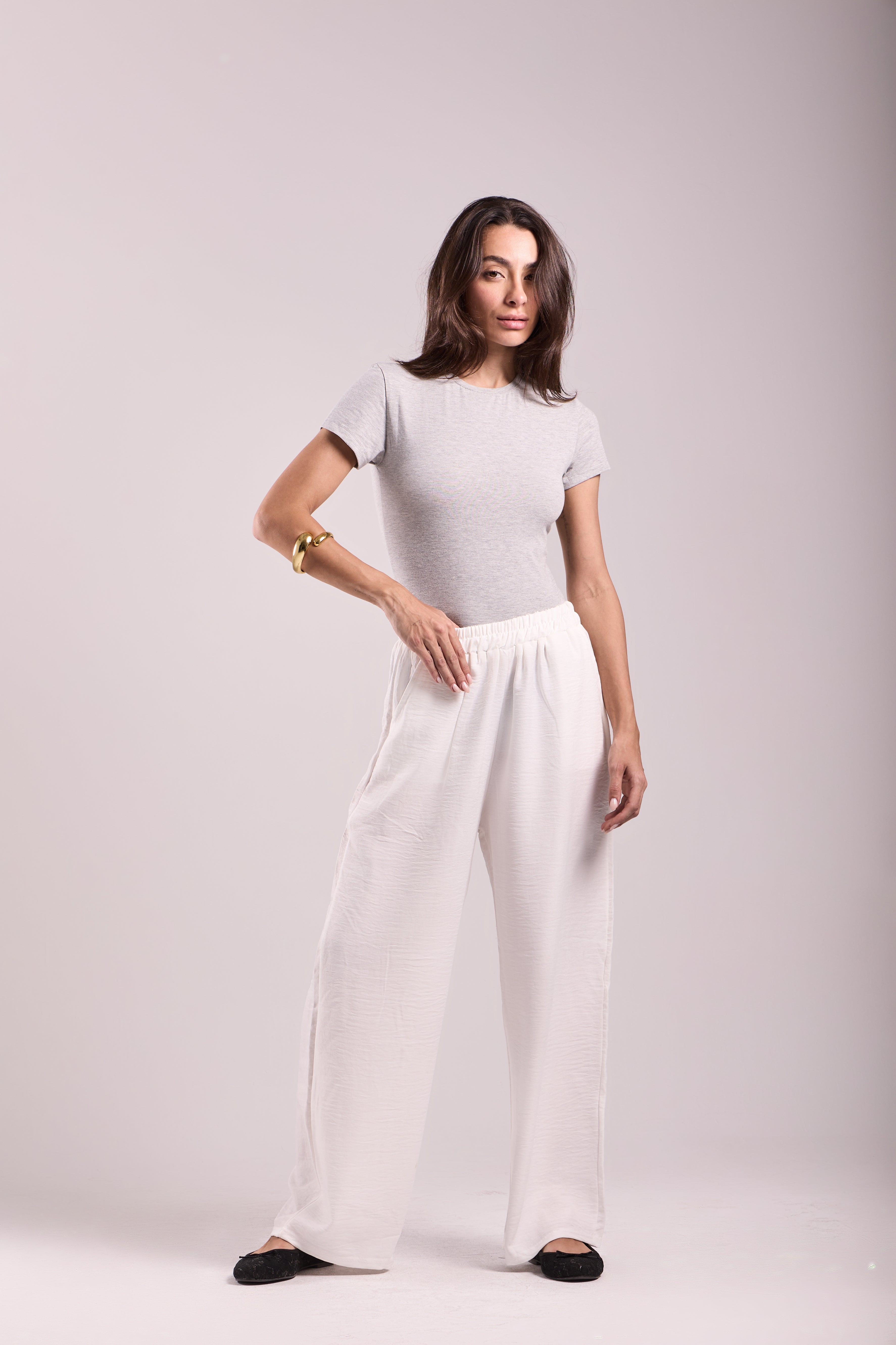 Wide-Leg Pants : Material: linen