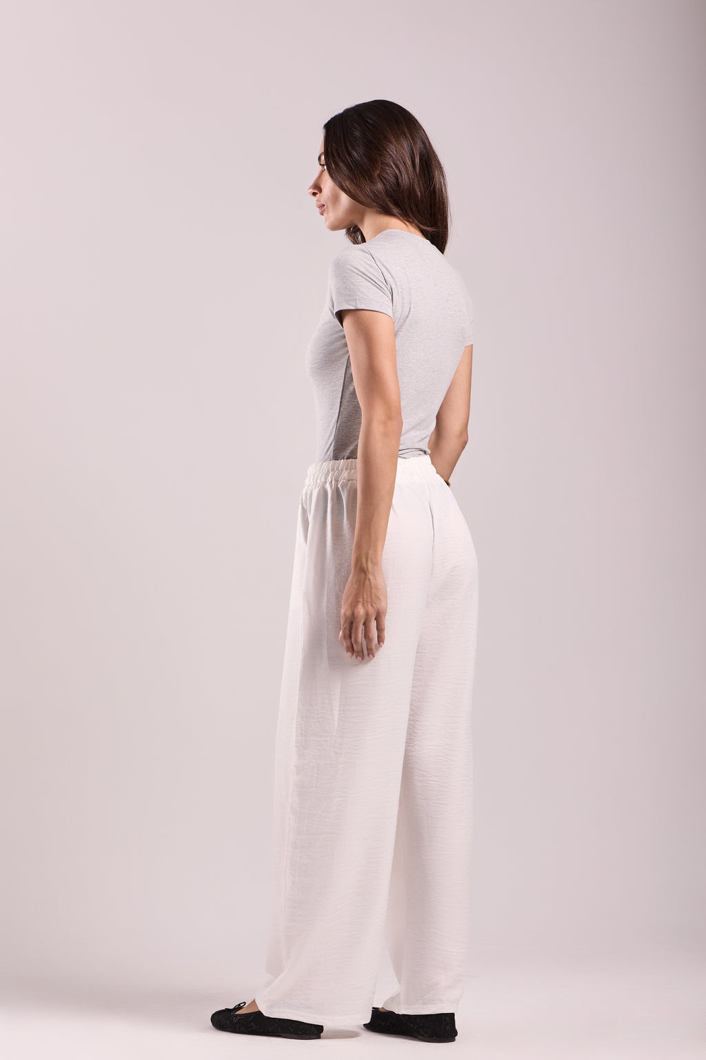 Wide-Leg Pants : Material: linen