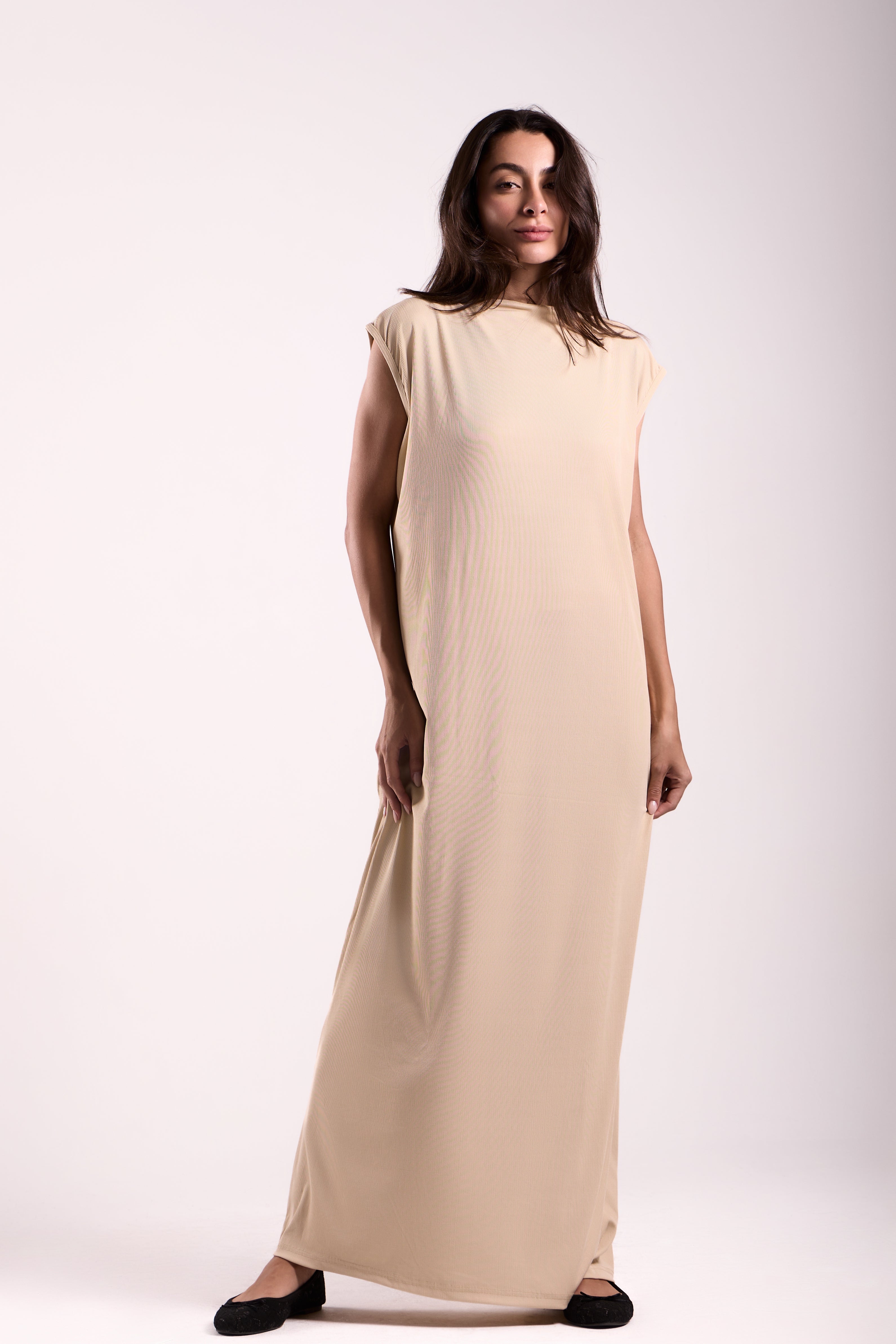 Basic Long Dress - Sleeveless Material: Derby