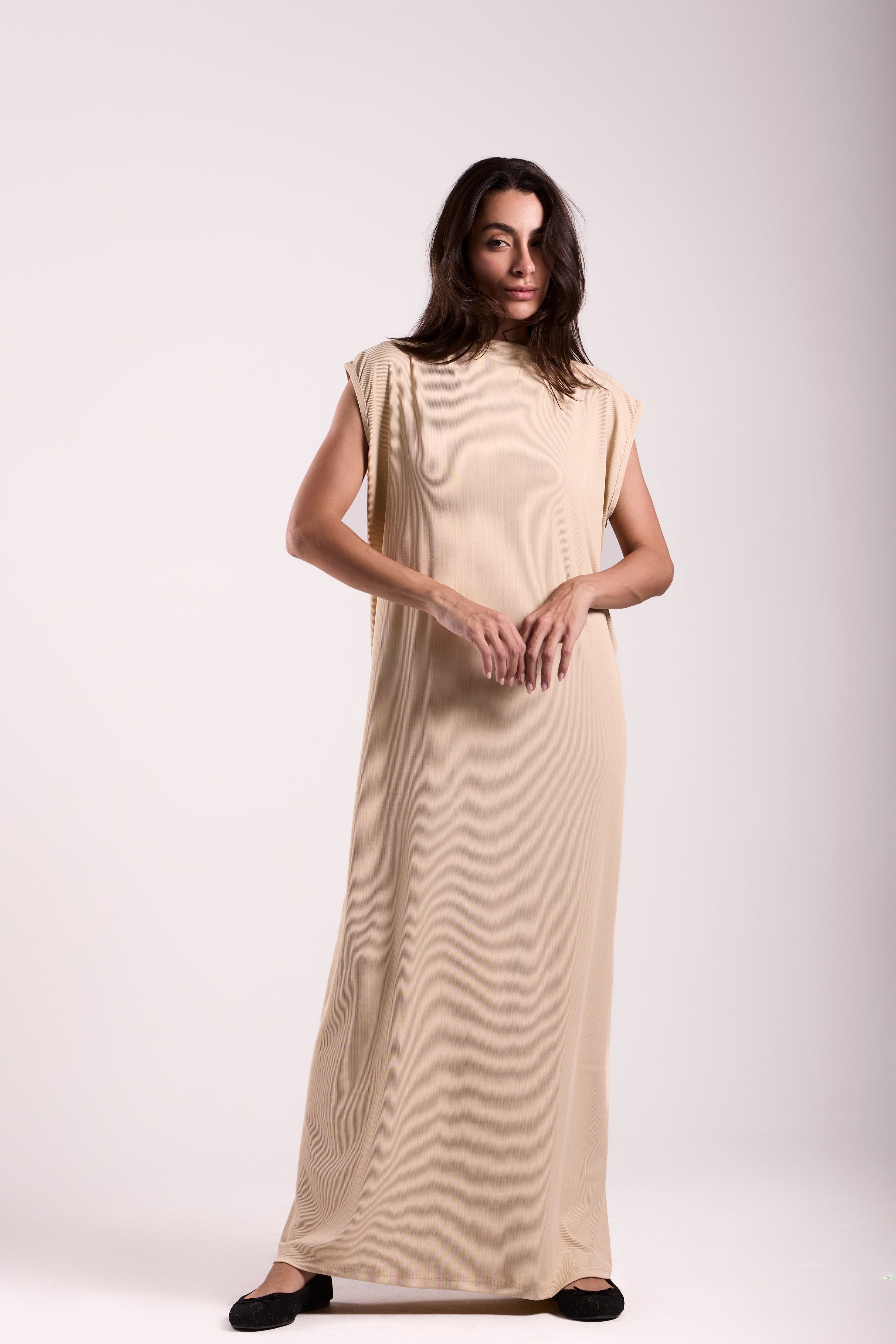 Basic Long Dress - Sleeveless Material: Derby