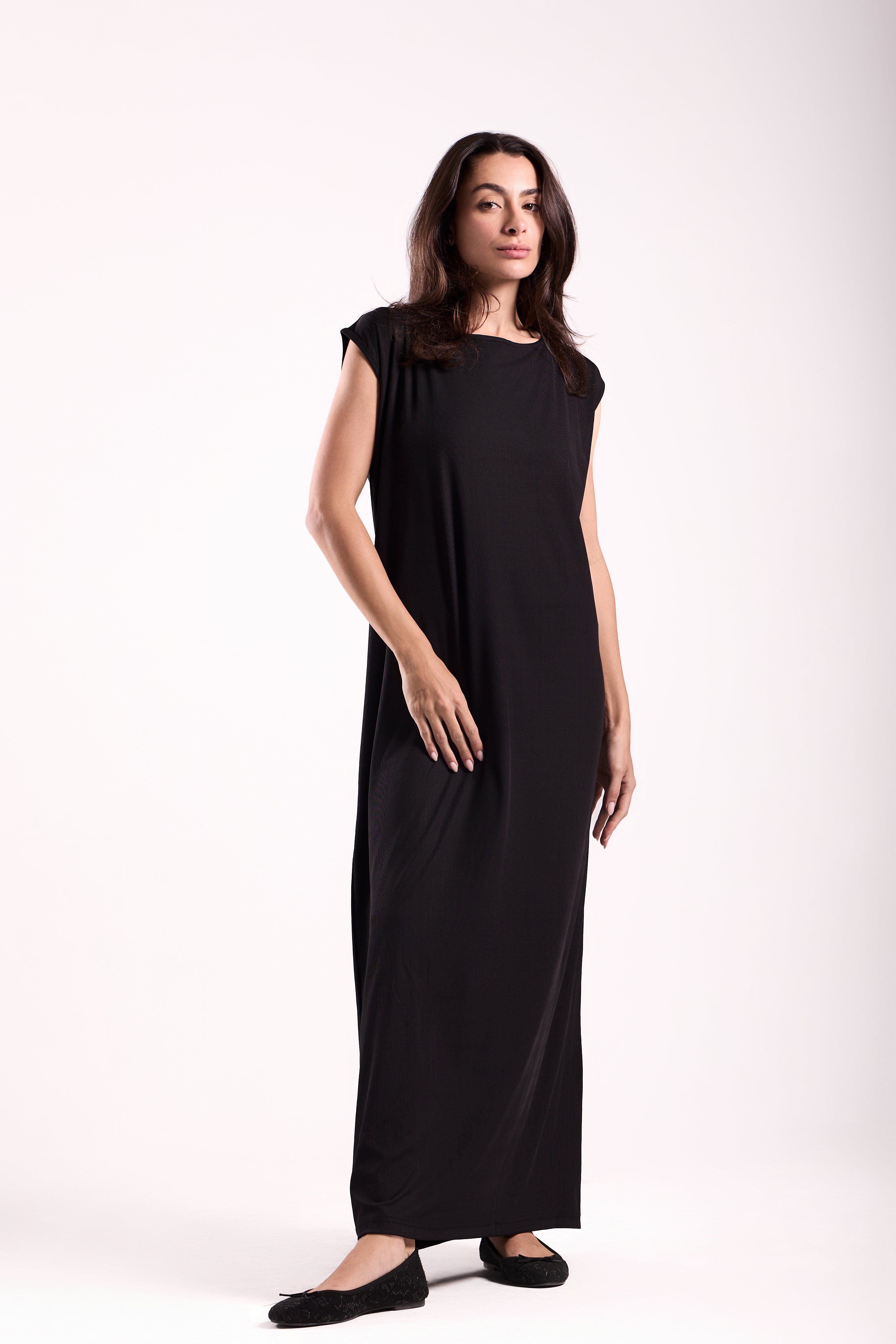 Basic Long Dress - Sleeveless Material: Derby