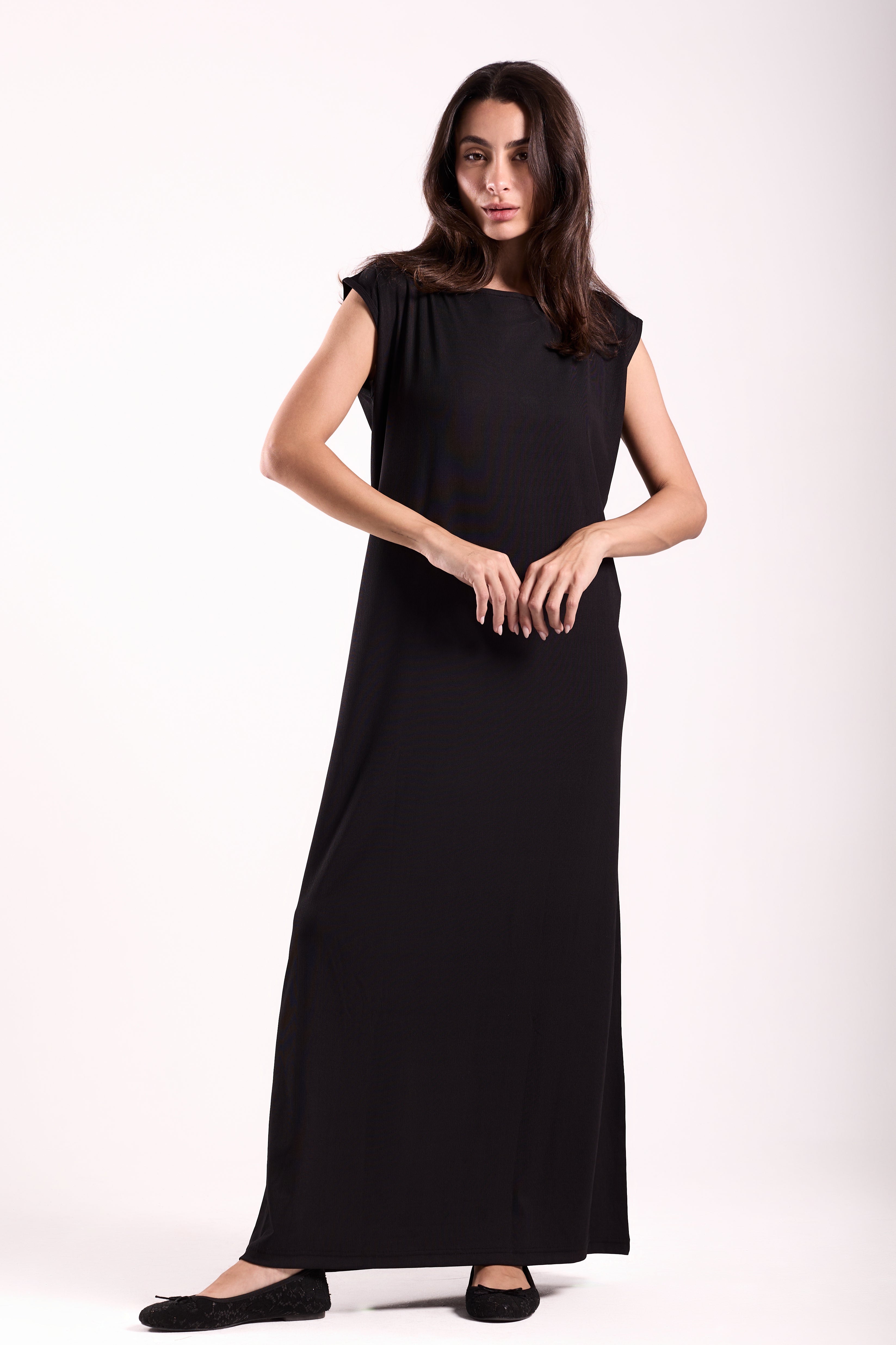 Basic Long Dress - Sleeveless Material: Derby
