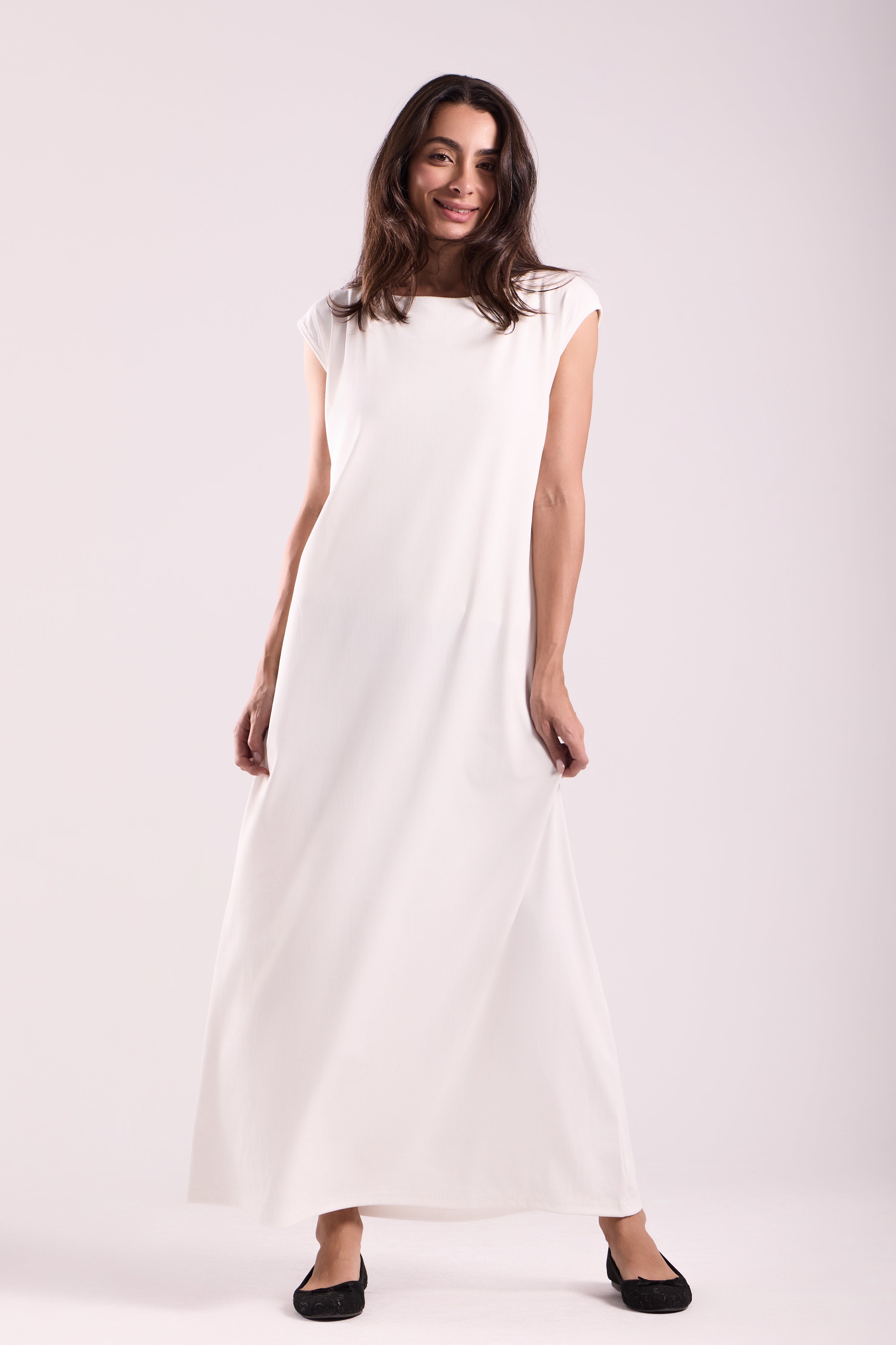 Basic Long Dress - Sleeveless Material: Derby