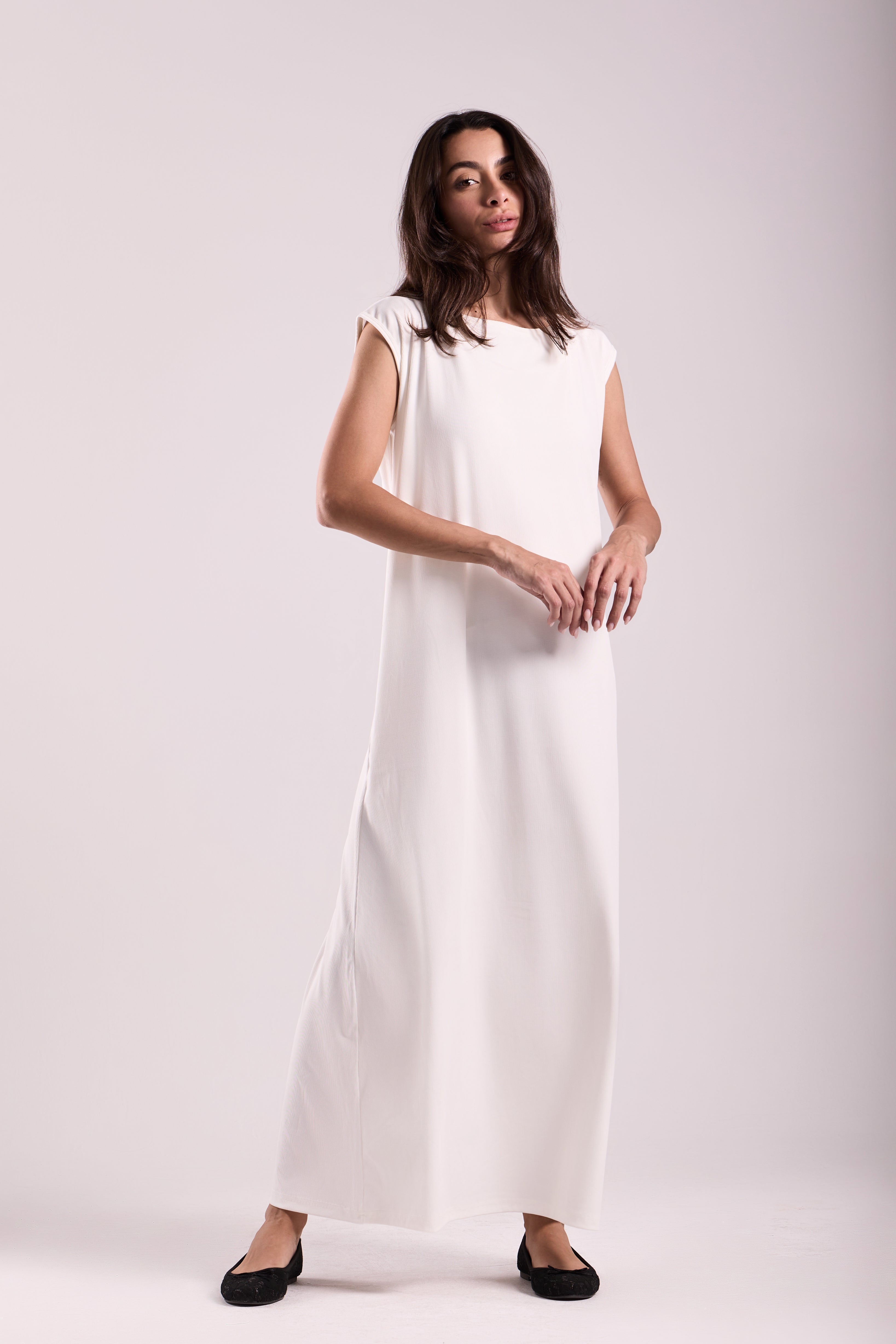 Basic Long Dress - Sleeveless Material: Derby