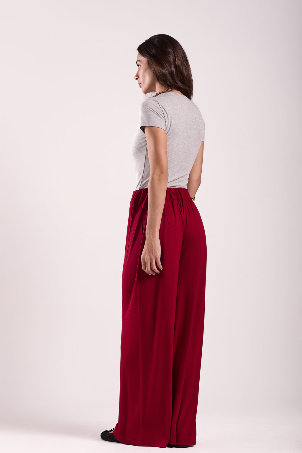 Wide-Leg Pants : Material: Viscose Blend