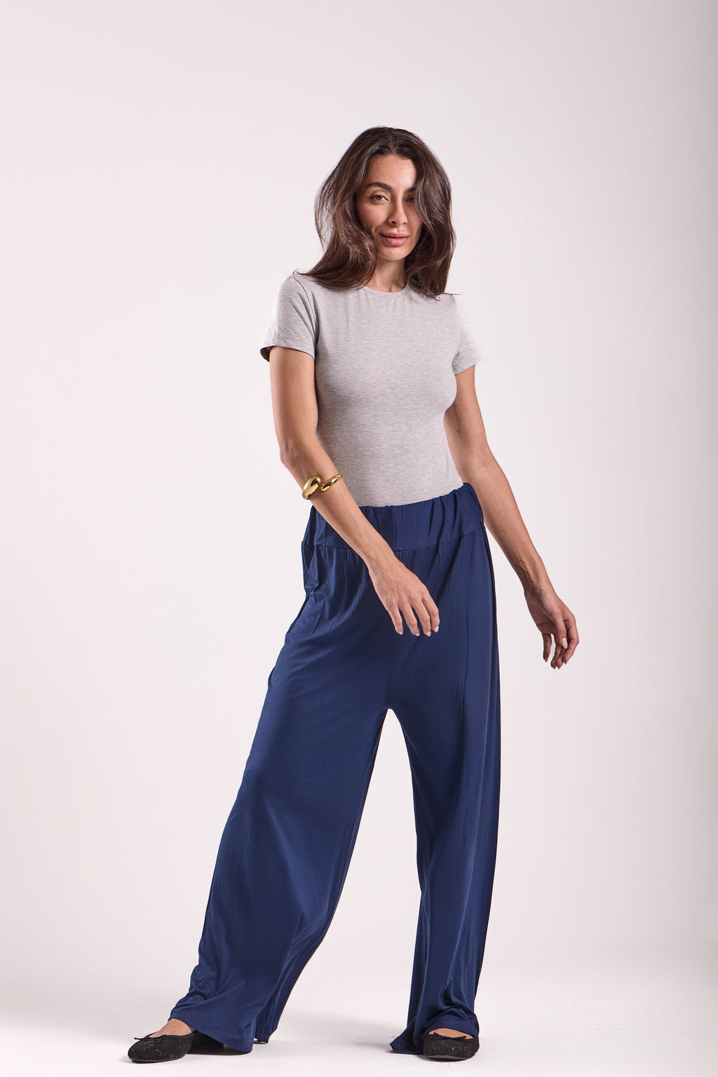 Wide-Leg Pants : Material: Viscose Blend