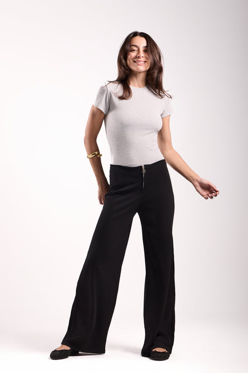 Front-Zip Wide-Leg Pants - Material: Scuba