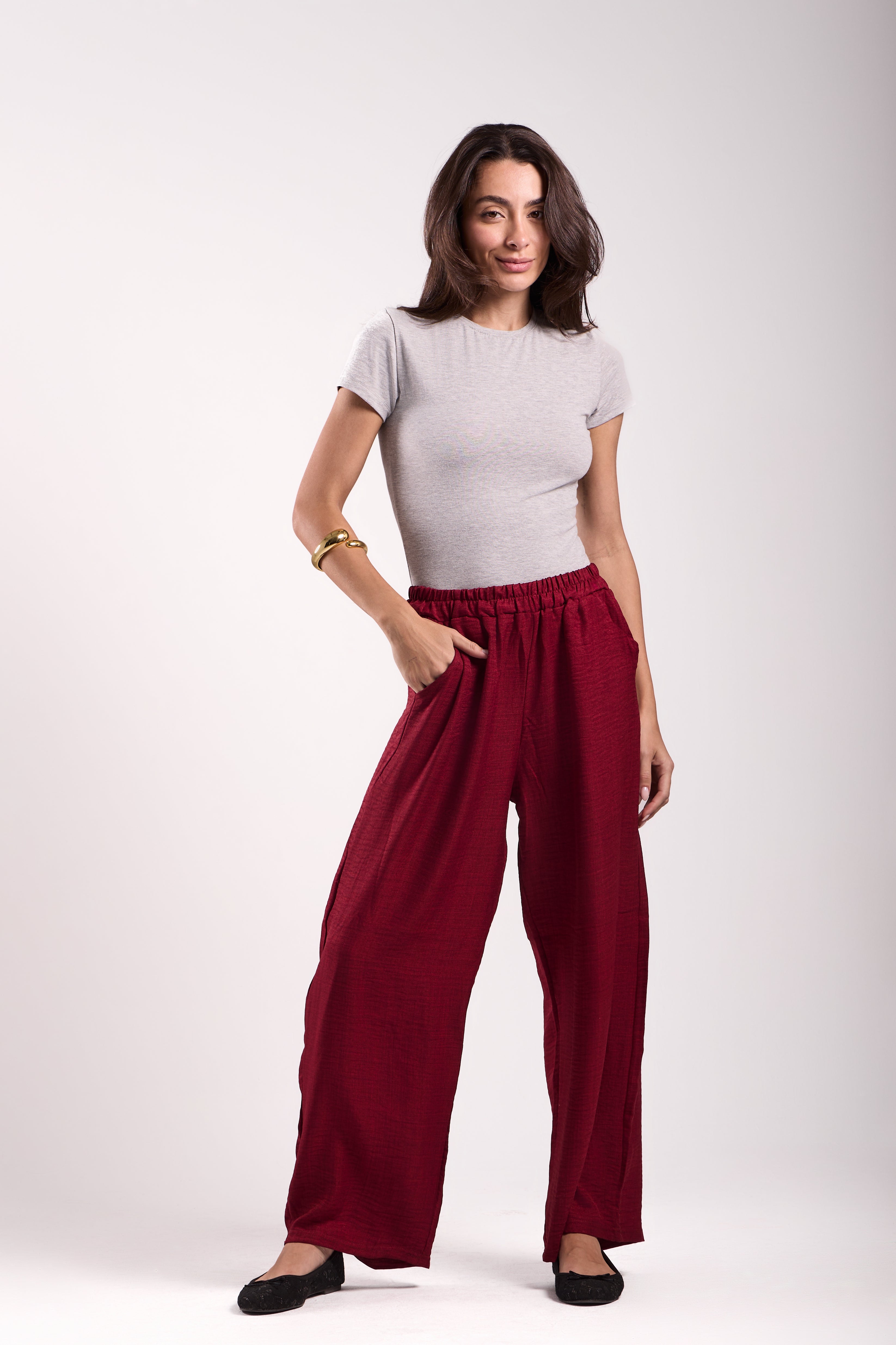 Wide-Leg Linen Pants